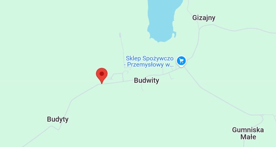 Wypadek w Budwitach. Kierowca zabrany śmigłowcem do szpitala 14 Miejsce Wypadku