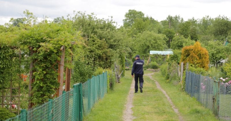 Policja zatrzymała działkowego złodzieja. Sprawdźcie, czy coś nie zginęło z waszych altanek i domków! 1 Policja Ogrodki Dzialkowe