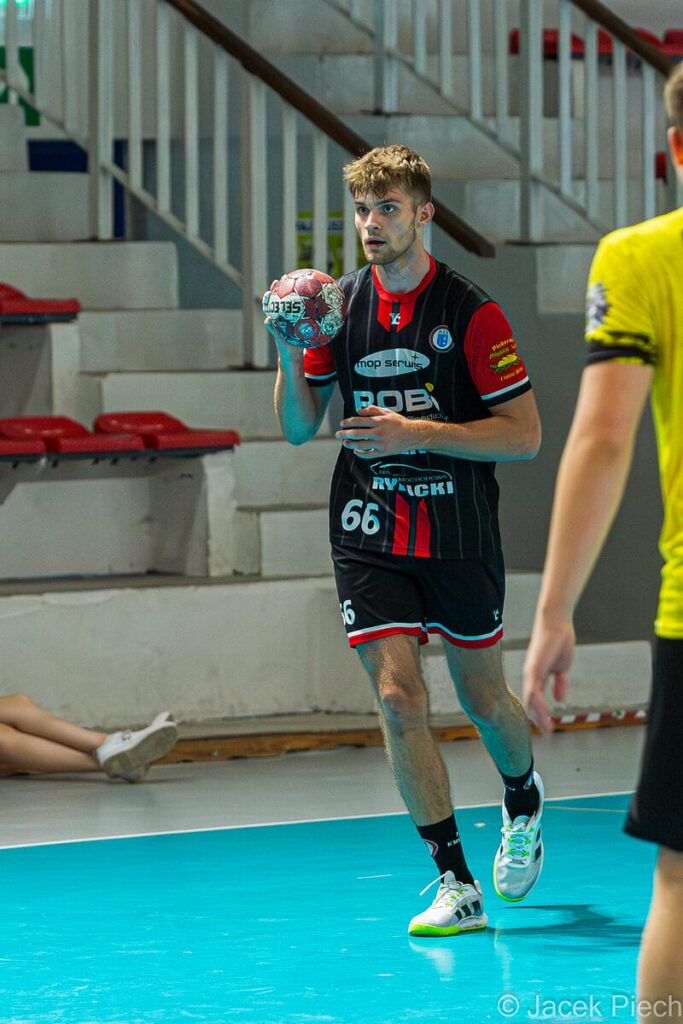 Nie żyje Andrzej Piech - ostródzki sportowiec, piłkarz ręczny 15 Andrzej Piech 1