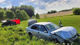 Śmiertelny wypadek w Jurkach - znamy wstępny przebieg wypadku. Zginął w nim 58-letni listonosz.