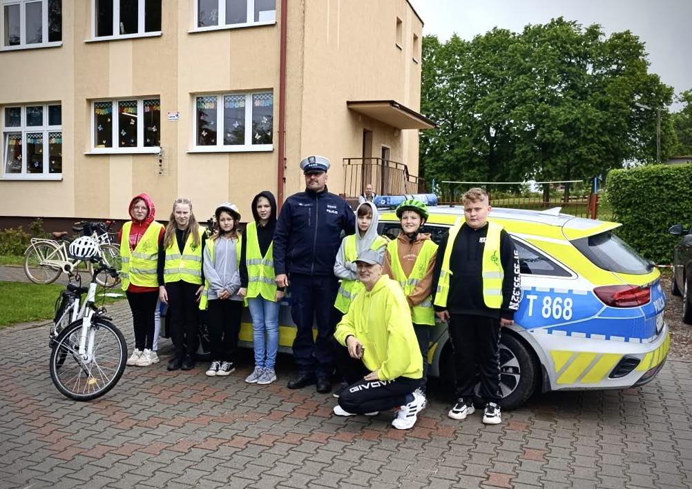 Gmina Grunwald: Karta rowerowa zdobyta! Uczniowie ze Szczepankowa zdali egzamin 14 Karta Rowerowa W Szczepankowie