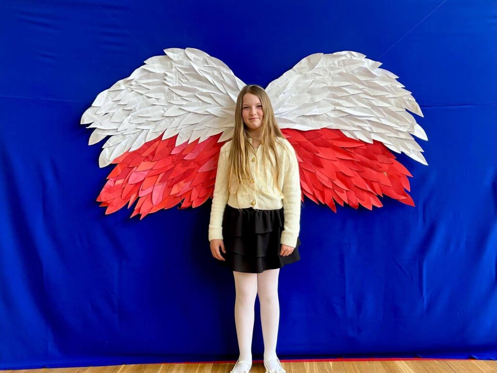 Miejski Konkurs Piosenki Patriotycznej. Kornelówka gościła muzyczne talenty 36 Konkurs Piesni Patriotycznej 22