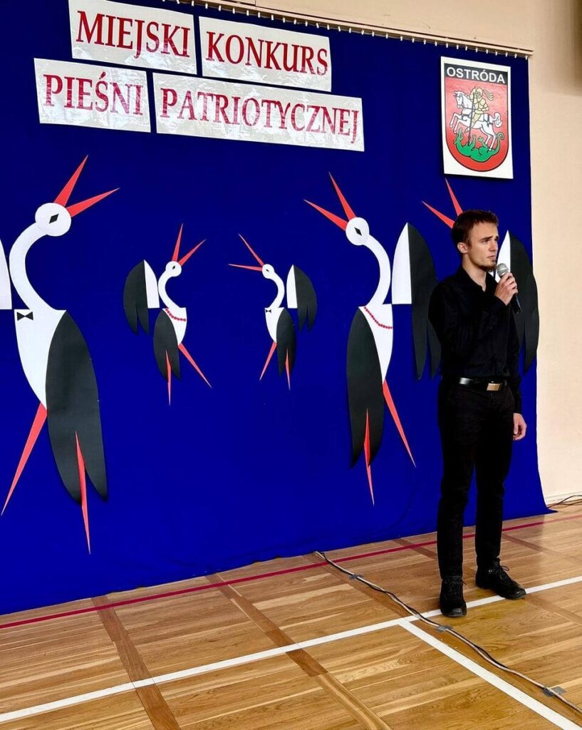 Miejski Konkurs Piosenki Patriotycznej. Kornelówka gościła muzyczne talenty 45 Konkurs Piesni Patriotycznej 23