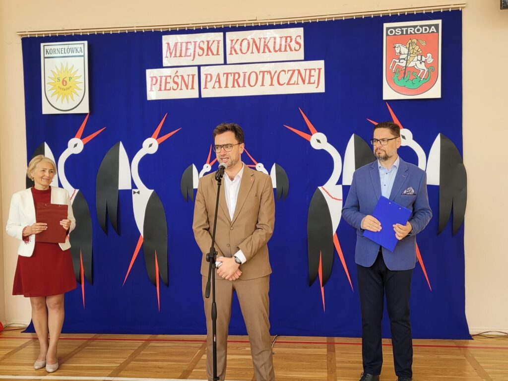 Miejski Konkurs Piosenki Patriotycznej. Kornelówka gościła muzyczne talenty 27 Konkurs Piesni Patriotycznej 32