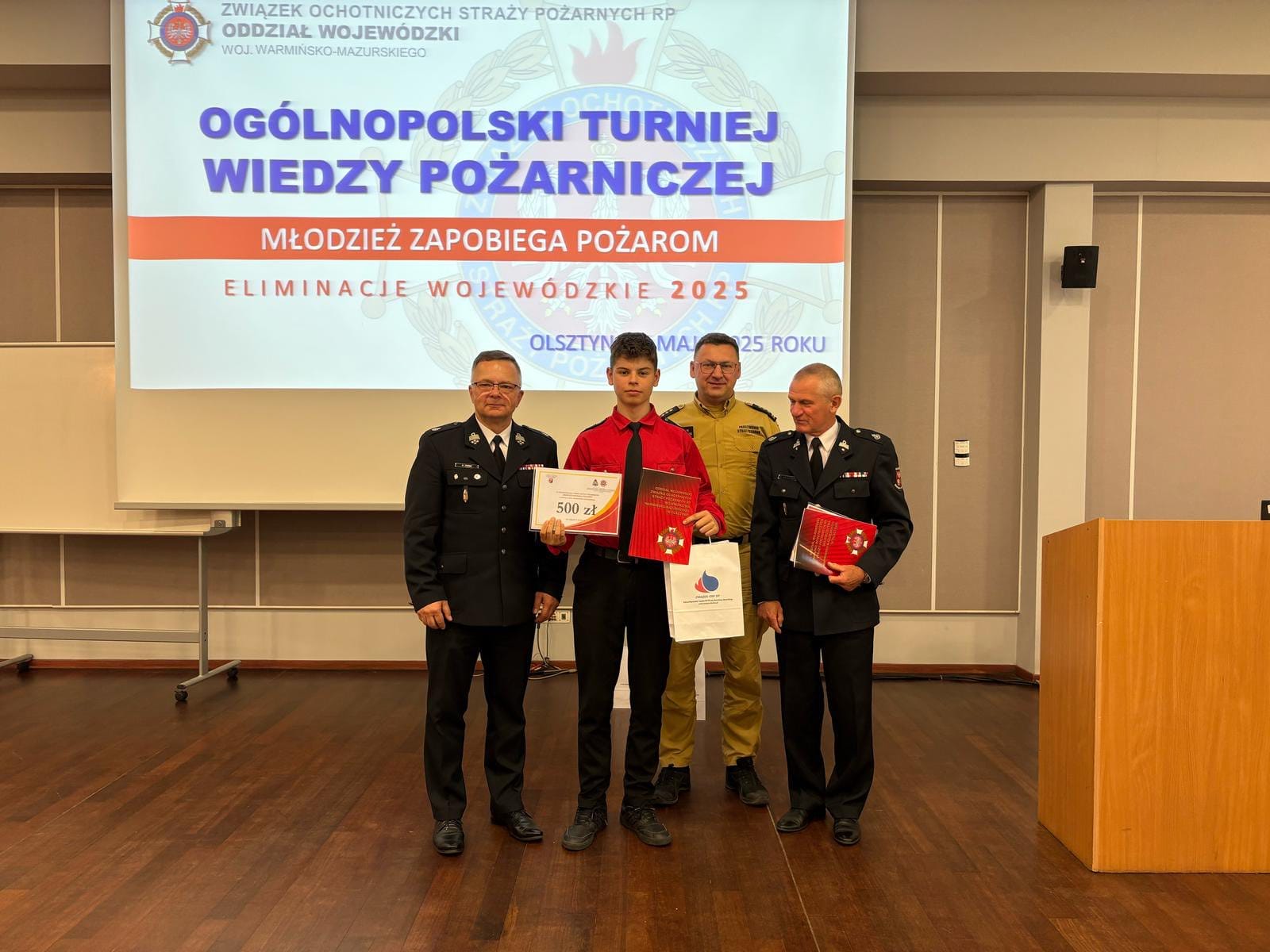 Igor Chodań z OSP Idzbark jedzie na Ogólnopolski Turniej Wiedzy Pożarniczej! 1 Igor Chodań Z Osp Idzbark Zajął Drugie Miejsce W Wojewódzkim Etapie Ogólnopolskiego Konkursu Wiedzy Pożarniczej.