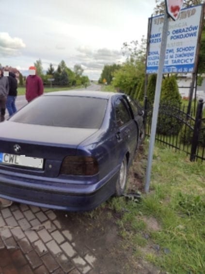Groźny wypadek na trasie z Ostródy do Lubawy. Trzy auta rozbite, jedna osoba w szpitalu 15 Wypadek Na Trasie Ostróda–Lubawa