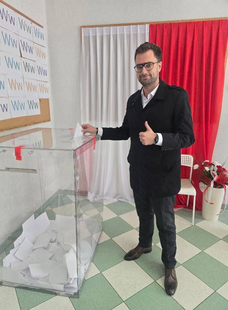 Rafał Trzaskowski wygrywa I turę - bedzie dogrywka! Jak głosowali mieszkańcy powiatu ostródzkiego? 22 Znani Glosuja 3