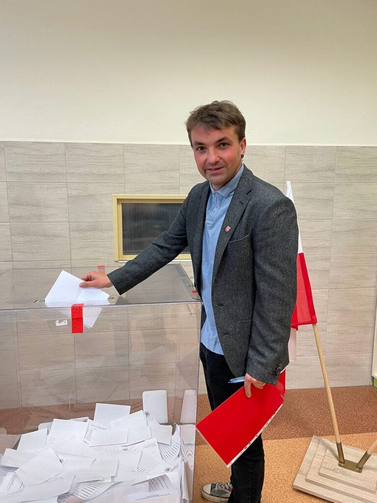 Rafał Trzaskowski wygrywa I turę - bedzie dogrywka! Jak głosowali mieszkańcy powiatu ostródzkiego? 20 Znani Glosuja 5
