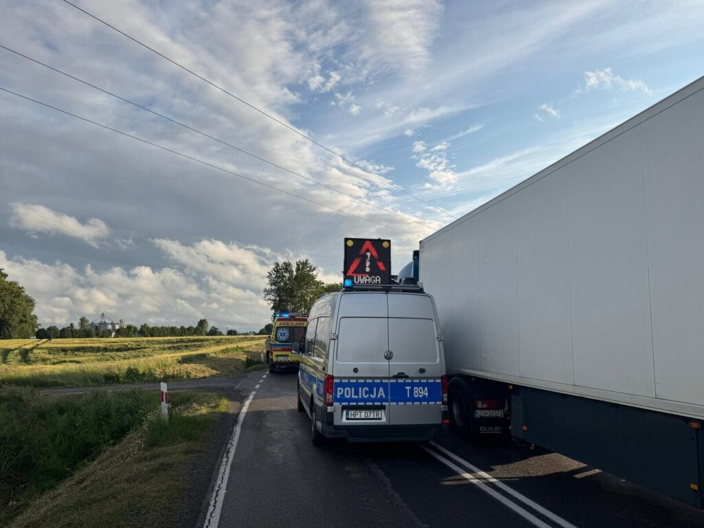 Lipowo wypadek! Zderzenie dwóch Fordów na DK15 14 513687868 672749579076109 1387990684196453578 N