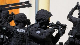 Planowali zamach terrorystyczny. Zatrzymania ABW w regionie.