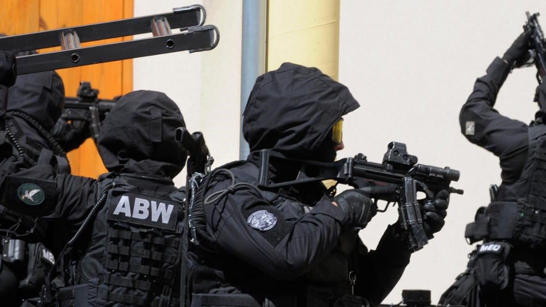 REGION: Planowali zamach terrorystyczny. ABW zatrzymała 19-latka 1 Planowali Zamach Terrorystyczny. Zatrzymania Abw W Regionie.
