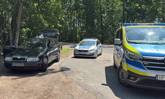 Szajka Gruzinów okradała lokalne sklepy. Interweniowała policja! 15 Szajka Gruzinów Okradała Sklepy W Gminie Ostróda.