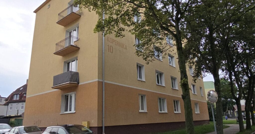 Ostróda: Nie chciał iść siedzieć – uciekł przez okno, nie przeżył 23 uciekł przez okno