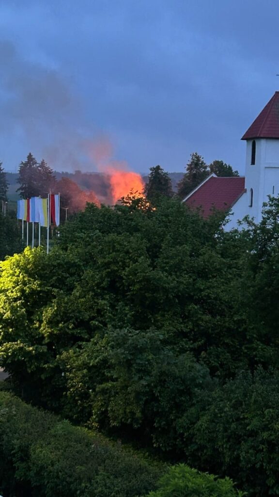Nocny pożar w Lubajnach. Palił się stary dworzec 14 Pożar W Lubajnach. Zdjęcie Od Czytelnika.