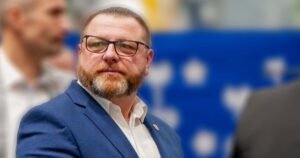Czy Marek Husar utraci mandat radnego? Remis 6:6 na gorącej sesji Rady Gminy Ostróda! 19 Marek Husar Prof