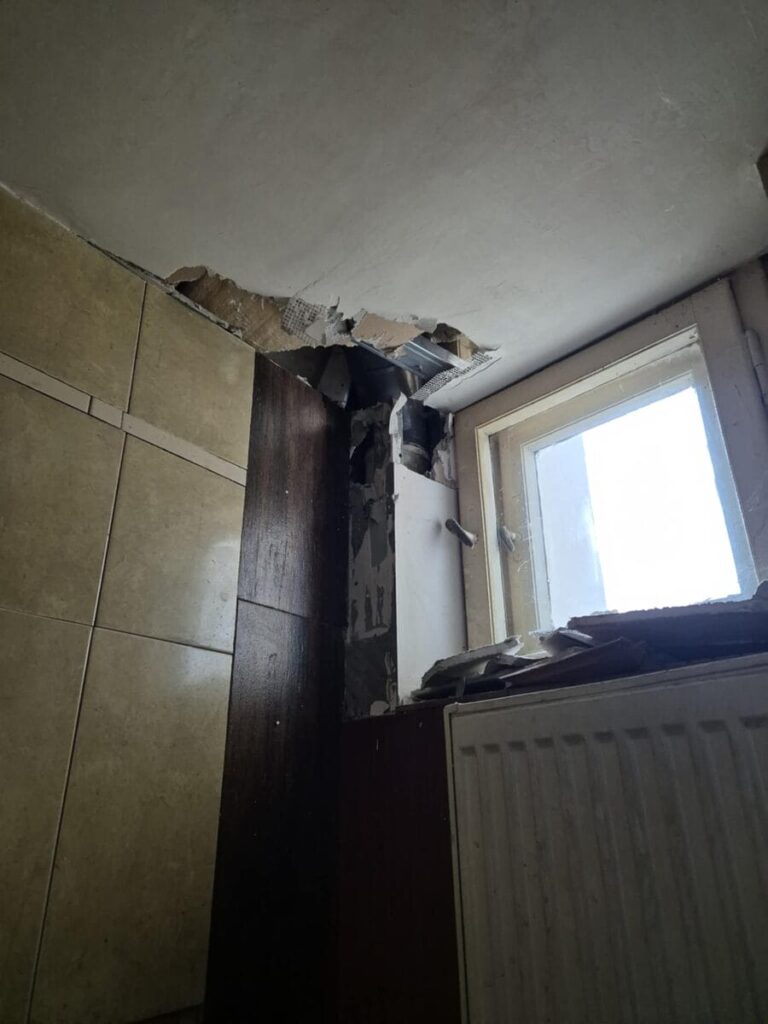 Mieszkanie Komunalne Przed Remontem 2