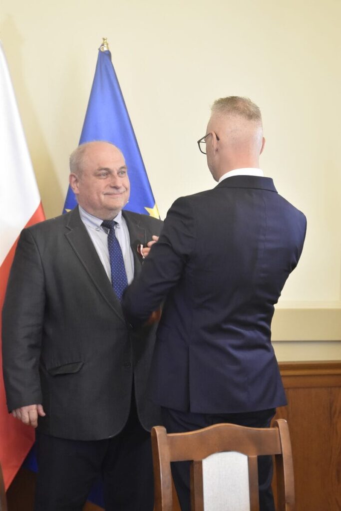 Odznaczeni 16