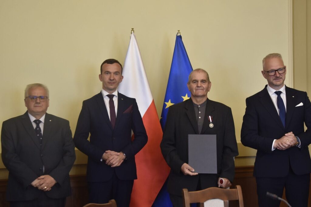 Odznaczeni 7