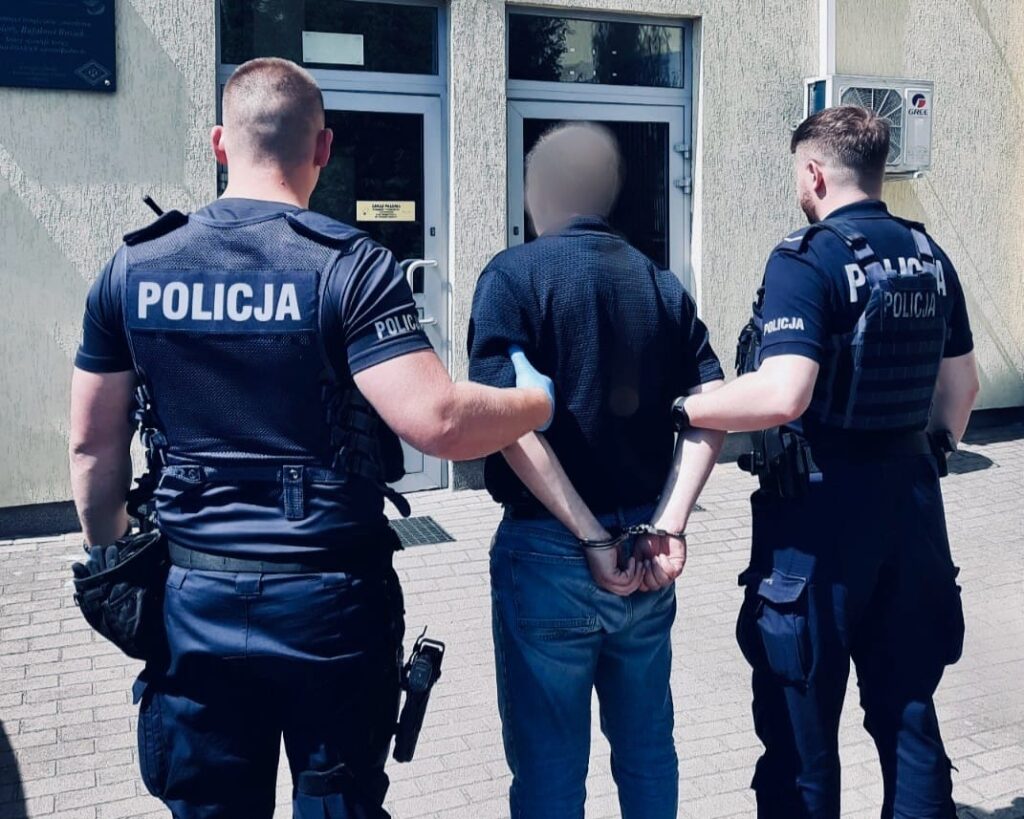 Szajka Gruzinów okradała lokalne sklepy. Interweniowała policja! 27 Szajka Gruzinów okradała sklepy w gminie Ostróda.