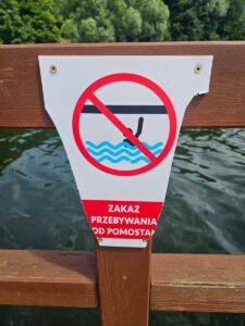Zniszczone Oznakowanie