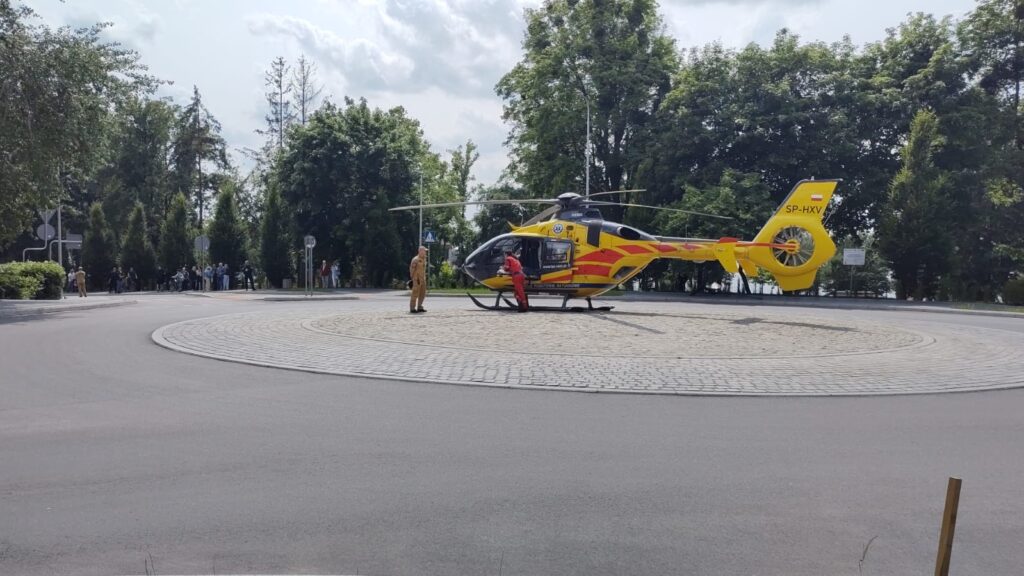 Ostróda: Wózek stoczył się ze wzniesienia. Dramatyczne sceny na ulicy Olsztyńskiej 15 Wózek Stoczył Się Ze Wzienienia.