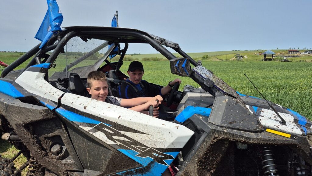 Wrak Race 9