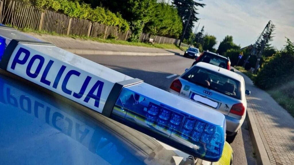 Obywatelskie zatrzymanie w Miłomłynie. Podejrzenie mieszkańca potwierdziła drogówka 14 Obywatelskie Zatrzymanie W Miłomłynie.