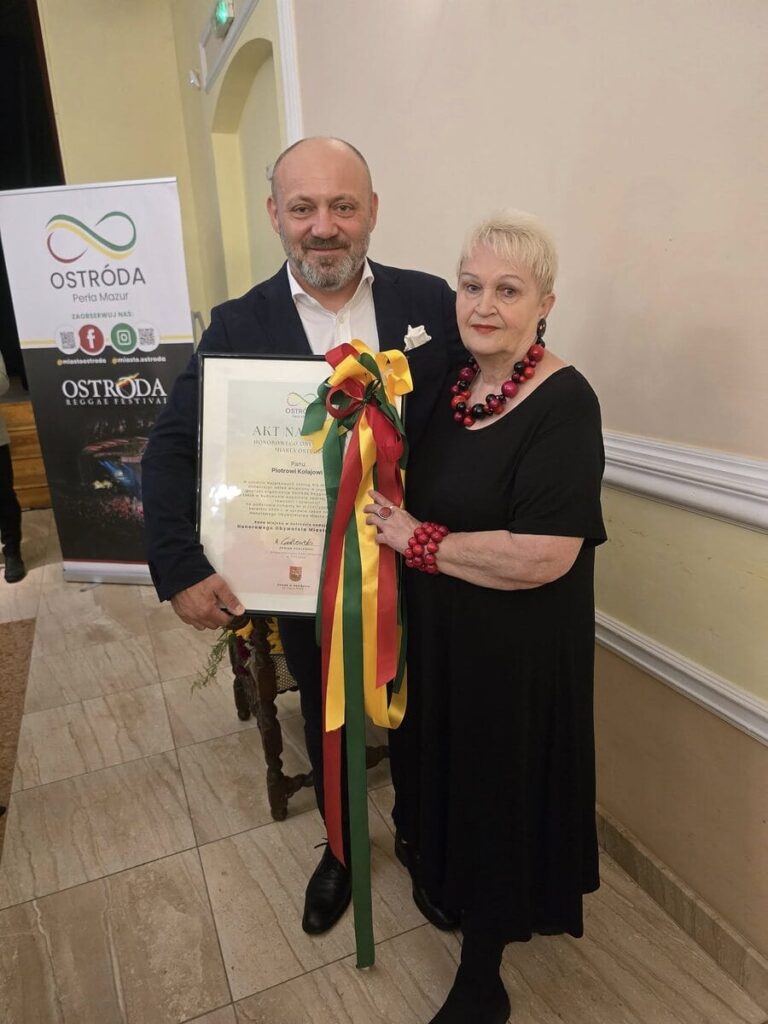 Piotr Kolaj honorowym obywatelem Ostródy. Reggae Town dziękuje swojemu twórcy 10 Piotr Kolaj Honorowym Obywatelem Ostródy