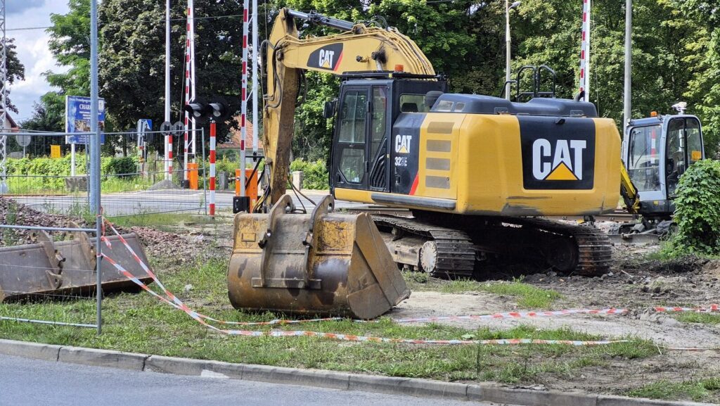 Budki Dróżnicze W Ostródzie Wyburzone. To Efekt Modernizacji Stacji Kolejowej.