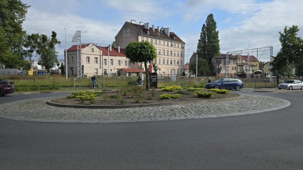 Jest Wyrok W Sprawie Ustawienia Tablicy Księdza Popiełuszki Na Rondzie W Ostródzie!