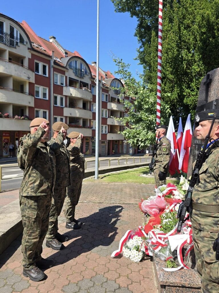 Święto Wojska Polskiego w Ostródzie. Wspólne obchody 3 samorządów 7 Święto Wojska Polskiego W Ostródzie 2025