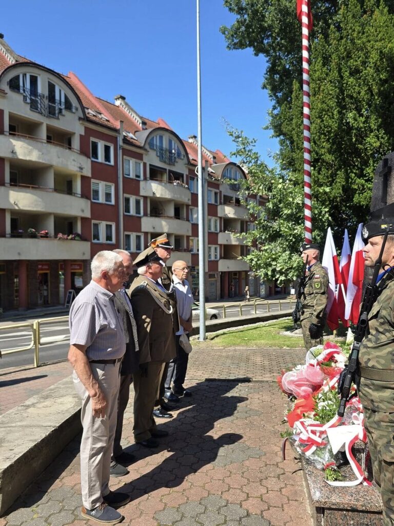Święto Wojska Polskiego w Ostródzie. Wspólne obchody 3 samorządów 8 Święto Wojska Polskiego W Ostródzie 2025
