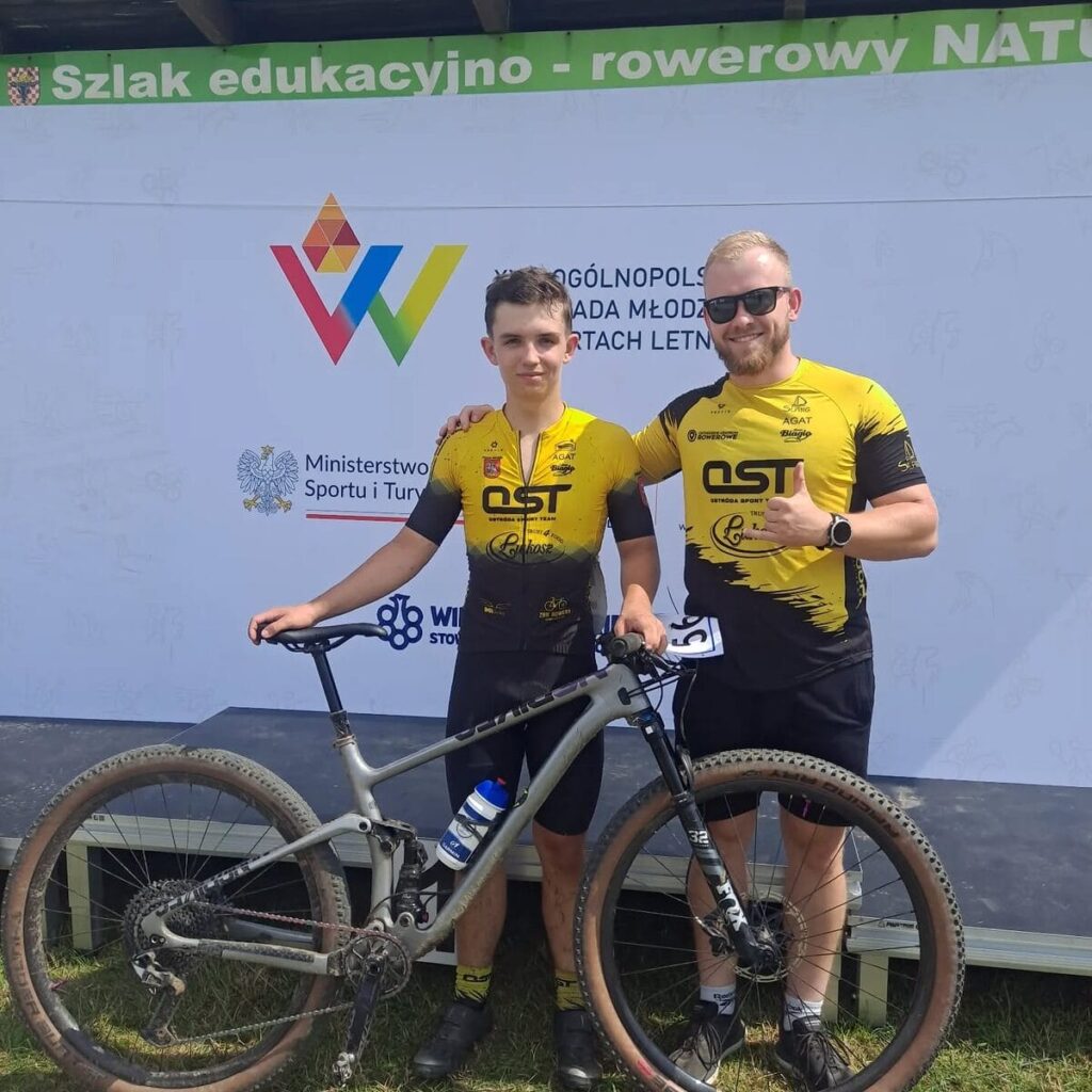 Wiktor Karwowski „wykręcił” początek trzeciej dziesiątki Mistrzostw Polski 2 Wiktor Karwowski Zaliczył Udany Wsystęp Na Kolarskich Mistrzostwach Polski.