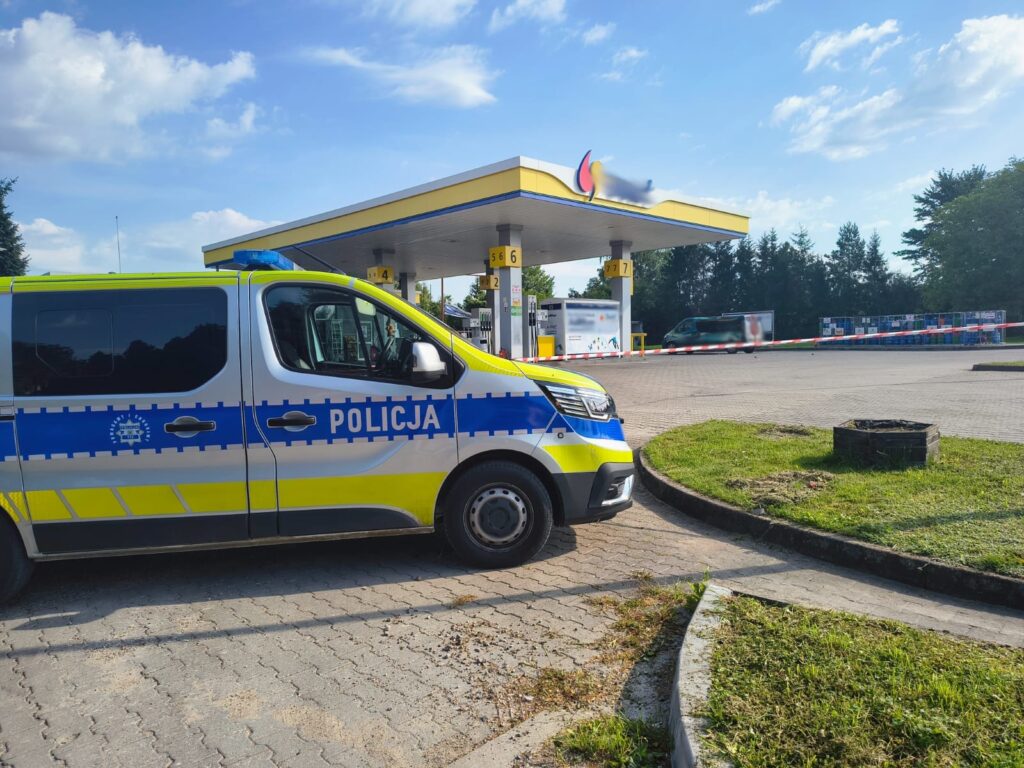 Region: Burda na stacji benzynowej pod Iławą. Zatrzymano 3 agresywnych Gruzinów 2 Burda Na Stacji Benzynowej Pod Iławą.