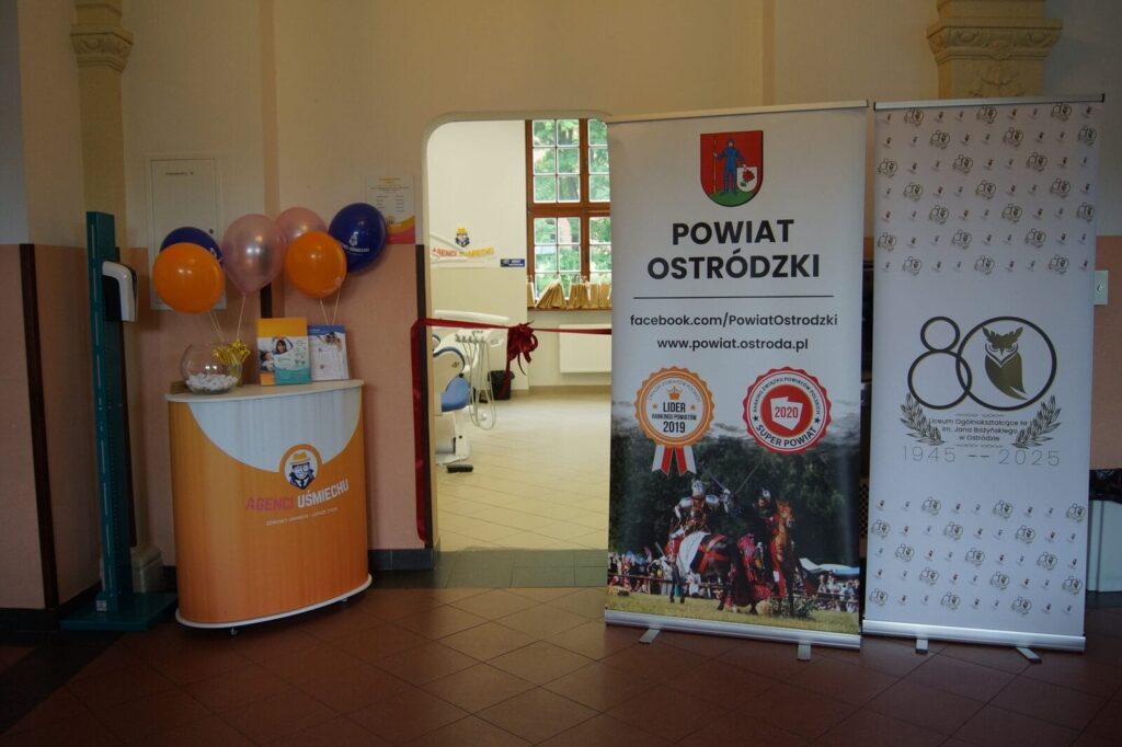 Nowoczesny gabinet stomatologiczny w LO nr I w Ostródzie – efekt współpracy samorządu i partnera prywatnego 8 Otwarcie Gabinet Stomatologiczny Bazyniak 10