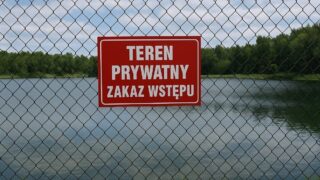Ogrodzić jezioro
