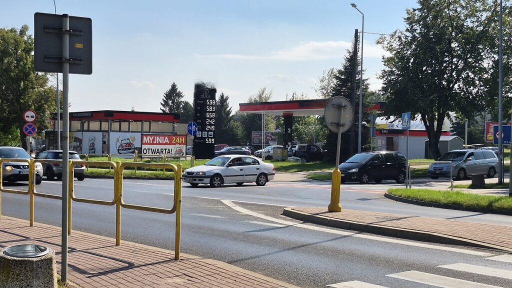Aktualne ceny paliw w Ostródzie - 05.09.2025. Tankuj z Naszym Głosem!