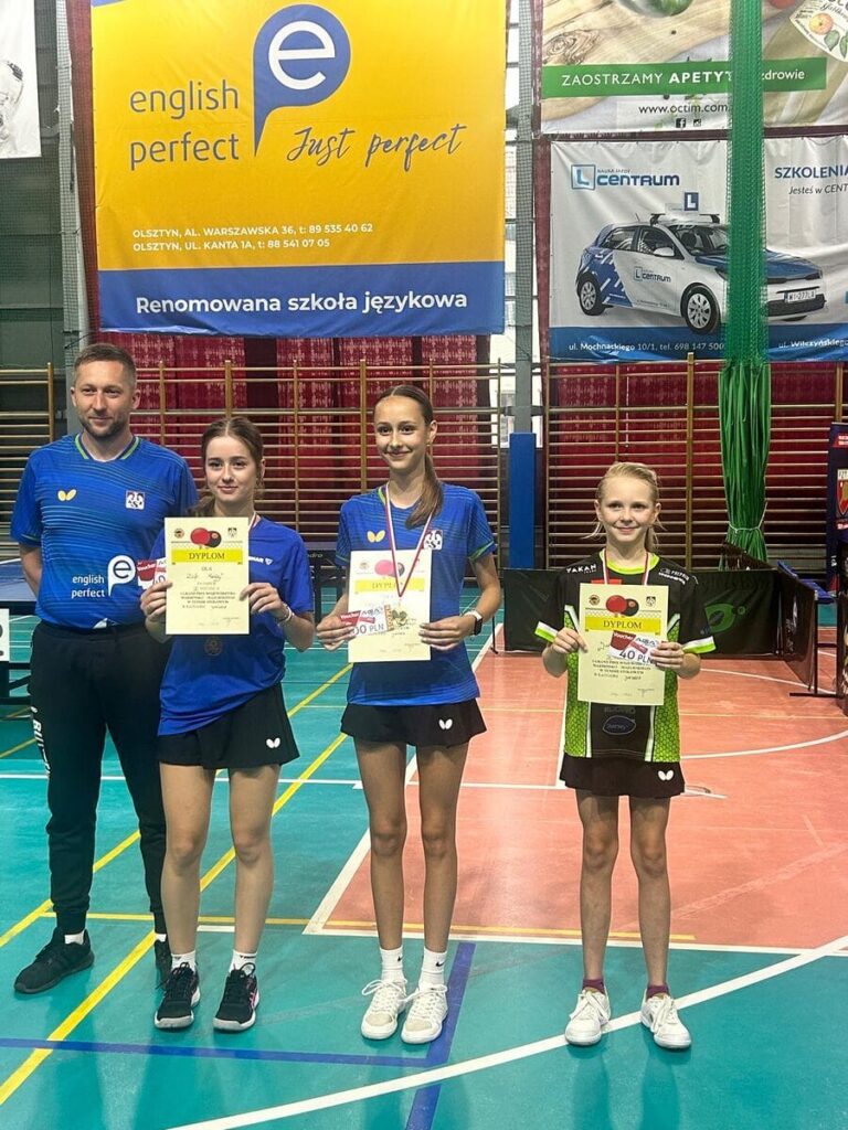 On srebrny, ona brązowa. Dobry początek sezonu tenisistów Morlin Ostróda 2 Medale Zawodników Morlin Ostróda Na I Grand Prix Warmii I Mazur Juniorów I Seniorów