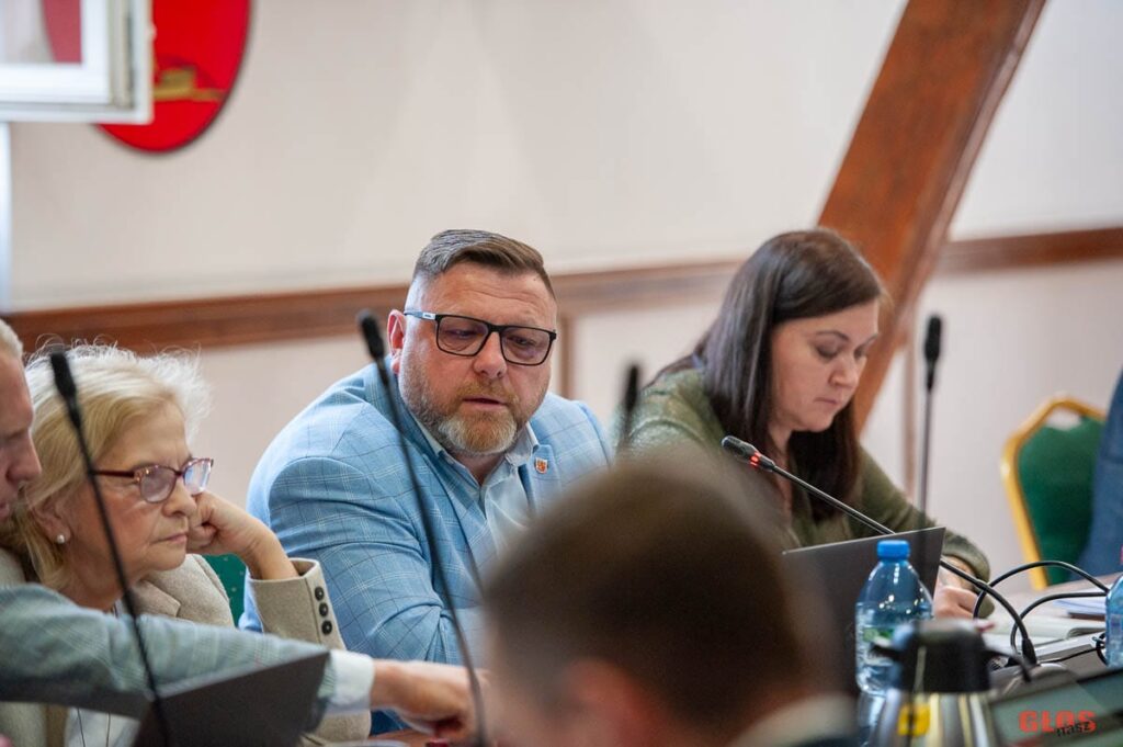 Sąd nie rozstrzygnął meldunku Marka Husara. Sprawa wraca do punktu wyjścia 2 Husar Marek