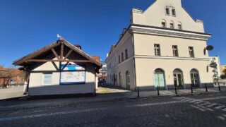 Grzybek na placu 1000-lecia na sprzedaż. Będzie licytacja!