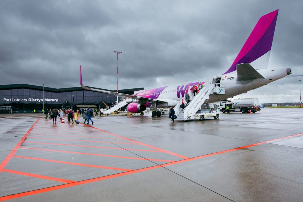 Wizz Air wrócił na lotnisko Olsztyn-Mazury! Zimowe loty do Dortmundu już wystartowały 3 Olsztyn Mazury Wizz Air