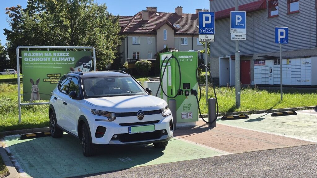 Światowy gigant rozbudowuje stacje ładowania elektryków w Ostródzie 3 Światowy Gigant Rozbudowuje Stacje Ładowania Elektryków W Ostródzie