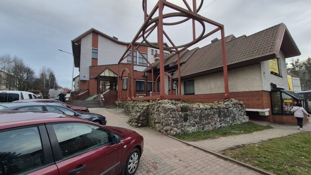 Ubrania dawnych ostródzian po konserwacji. W tym chodzili nasi przodkowie 2 Ubrania Dawnych Ostródzian Po Konserwacji. W Tym Chodzili Nasi Przodkowie