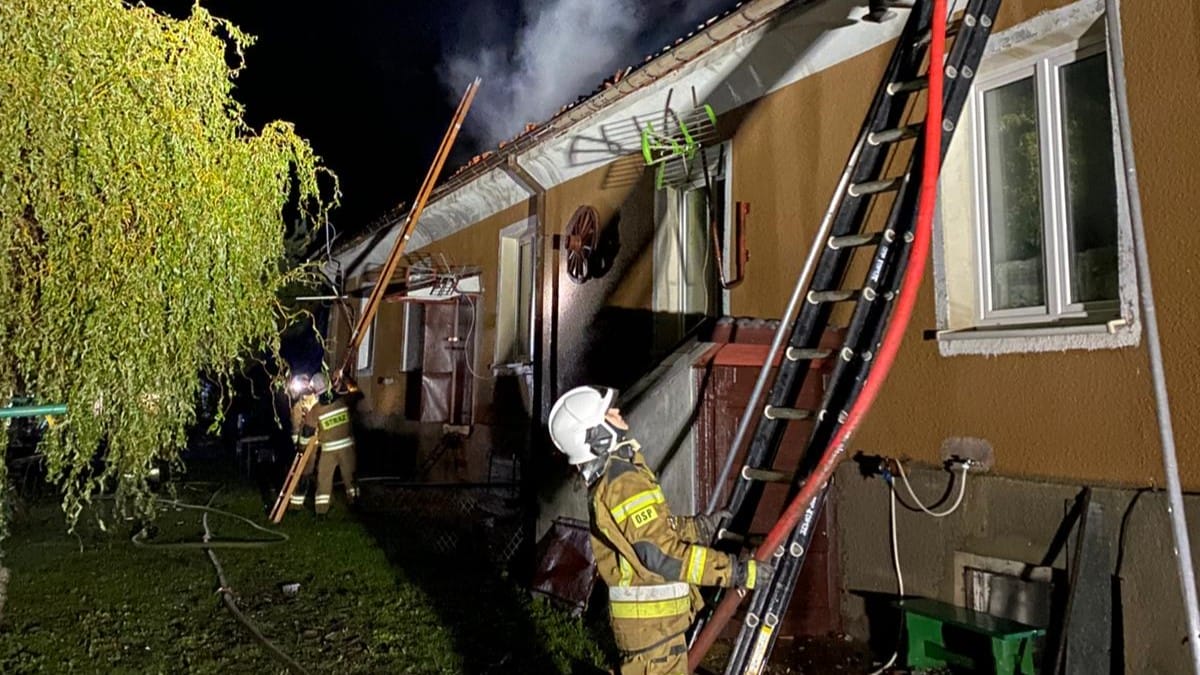 Region. Pożar Domu - 2 Ofiary W Tym 13-Letnia Dziewczynka.