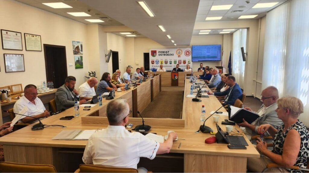 Powiatowa opozycja w natarciu - wniosek o diety radnych i wypłatę starosty 3 Powiatowa Opozycja W Natarciu - Wniosek O Diety Radnych I Wypłatę Starosty