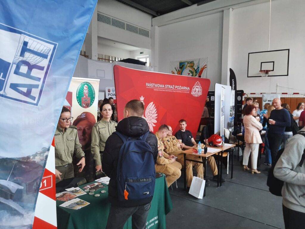 Praca jest tylko trzeba jej poszukać 3 Praca Jest Tylko Trzeba Jej Poszukać