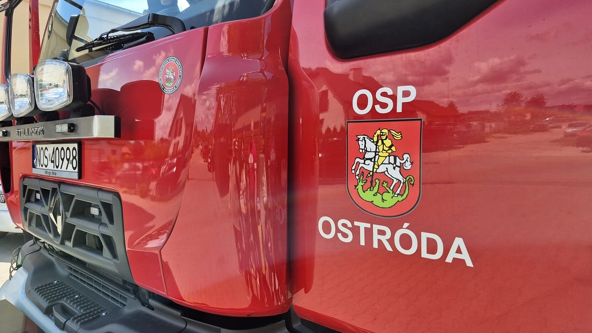 Interwencja strażaków w Wałdowie. Łania nie przeżyła skoku przez płot 1 Interwencja Strażaków W Wałdowie. Łania Nie Przeżyła Skoku Przez Płot