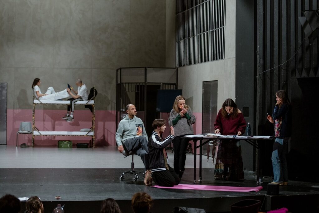 TEATR JARACZA w Olsztynie szykuje premierę „Wszyscy jesteśmy Belén” 5 Teatr Jaracza / Wszyscy Jesteśmy Belén