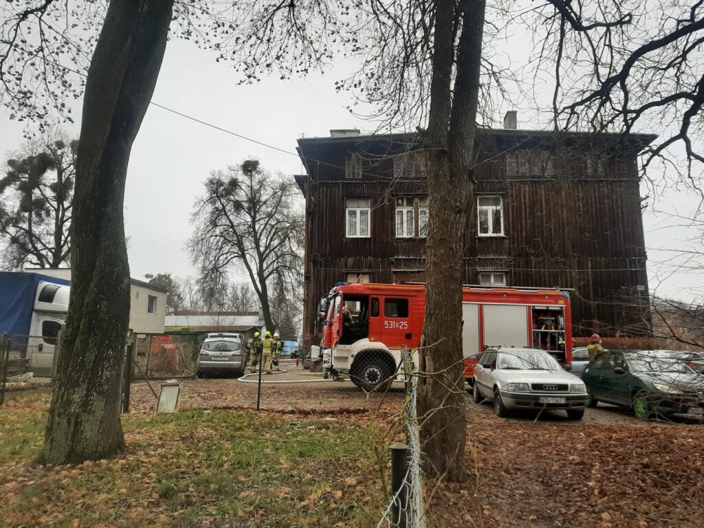 Pożar butli z gazem w budynku przy ulicy Garnizonowej w Ostródzie 2 Pożar Butli Z Gazem W Budynku Przy Ulicy Garnizonowej W Ostródzie