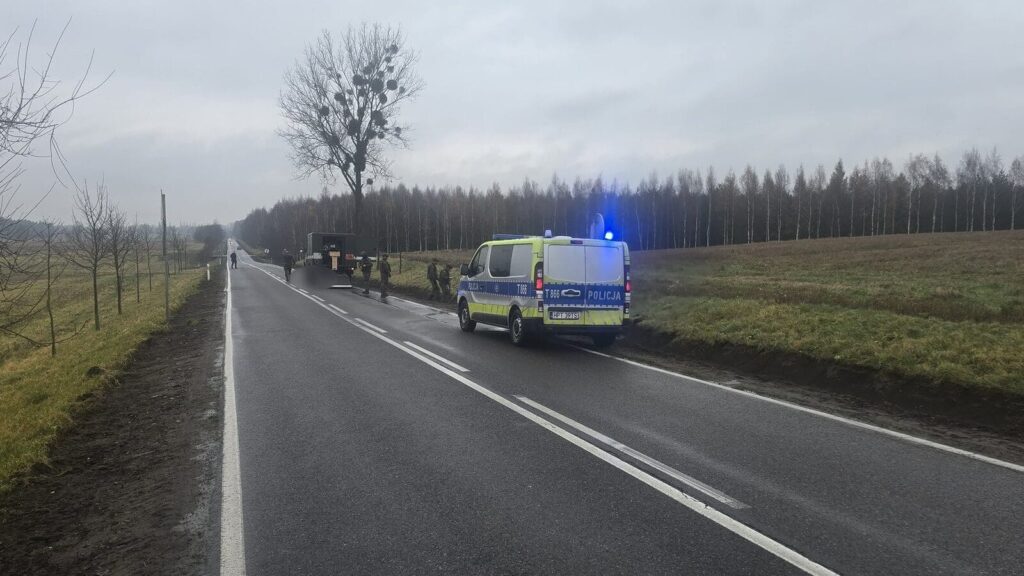 Niewybuchy Przy Drodze Wojewódzkiej - Saperzy W Akcji